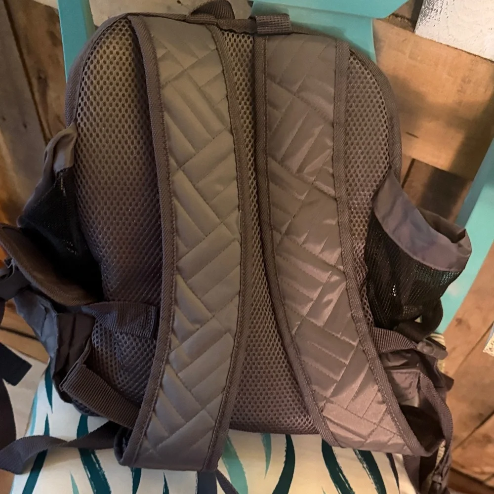 Top Paw Quilted Gray Backpack for Men